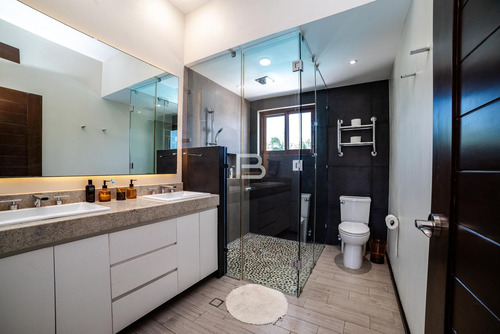 Casa En Venta En Residencial Lagos Del Sol