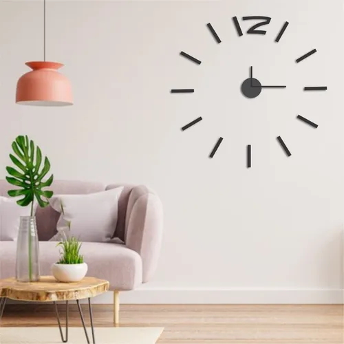 Reloj de pared con madera y papel pintado