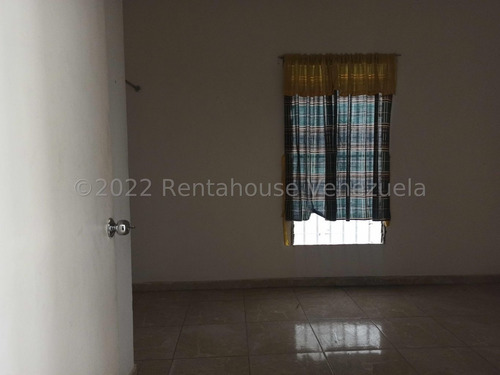 Imagen 12 de 17 de Casa En Venta Rconomica Palo Negro Estef 23-4321