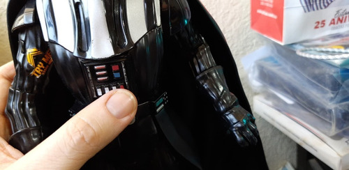 2013 Disney Store Star Wars Darth Vader Electronic 36 Cms (Usado)