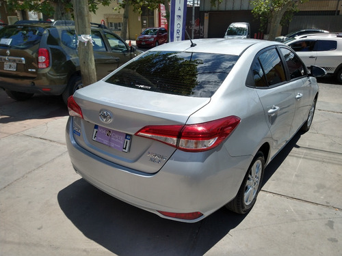 Imagen 6 de 10 de Toyota Yaris Xls Pack Cv 2019