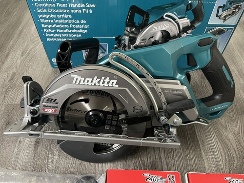 Imagen 2 de 4 de Makita Rs001gd203 40v 2x2.5ah 185mm Xgt Bl Circular Saw Kit
