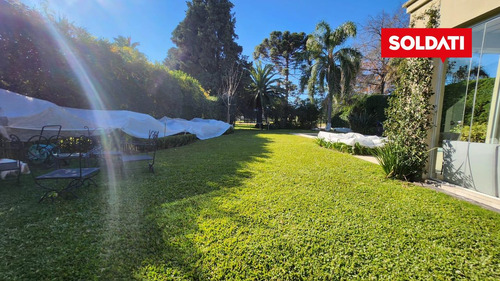 Highland Park Cc, Alberti, Casa En Venta.