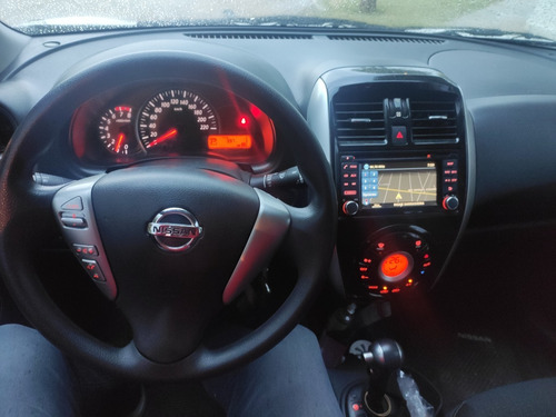 Nissan March 1.6 Advance Media Tech Gnc Automatico