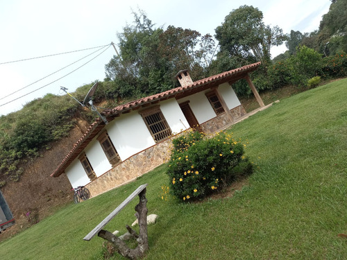 Linda Finca En Venta En La Vereda Quirama Del Carmen Viboral