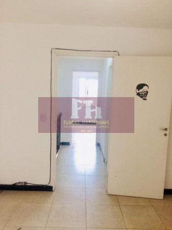 Imagen 21 de 22 de Fh Ph En Duplex Primer Piso Por Escalera, Impecable.