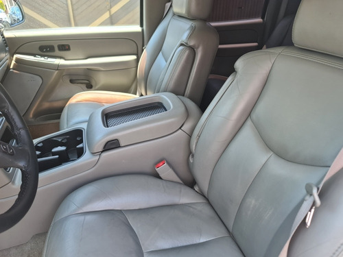 Imagen 10 de 15 de Chevrolet Suburban G Piel Aa Qc 2005 $129500 Socio Anca