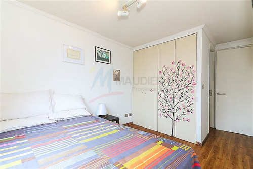 Departamento En Venta De 3 Dorm. En Providencia