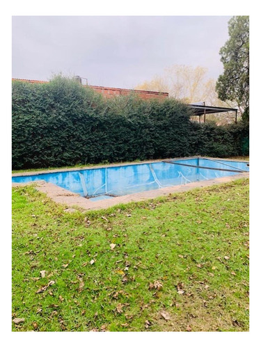 Imagen 4 de 8 de Casa En Venta De 1 Cuarto En Barrio Los Pioneros