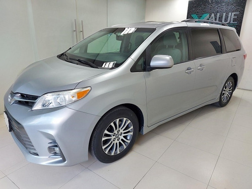 Toyota Sienna 3.5 Xle At