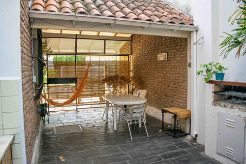 Imagen 10 de 12 de Casa En Venta 3 Ambientes Martinez