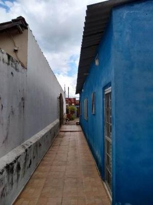 Imagem 1 de 9 de Casa No Bairro Cibratel 2,com 01 Dormitório Em Itanhaém 7735