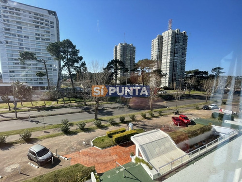 Imagen 16 de 24 de Apartamento En Venta En Excelente Precio