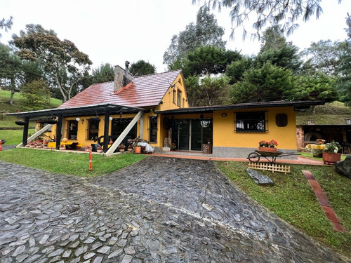 Casa Campestre En El Alto De Las Palmas 