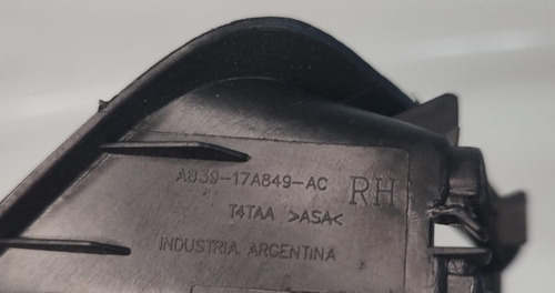 Moldura Lanterna Placa Direita Ranger 2012 A 16 Original