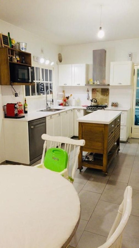 Imagen 5 de 11 de Casa Venta En Castelar Norte