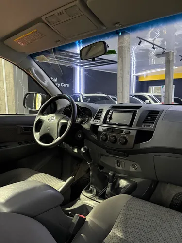 Toyota Hilux 2.5 diésel 4x4