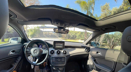 Imagen 5 de 8 de Mercedes-benz Clase Gla 1.6 Gla200 Urban 156cv 2017