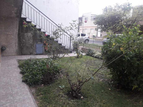 Imagen 2 de 14 de Casa Ph En Venta Cond En Lanus Oeste