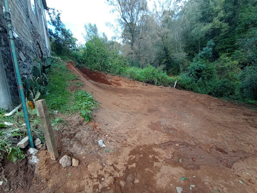 Terreno En Valle De Bravo Casas Viejas