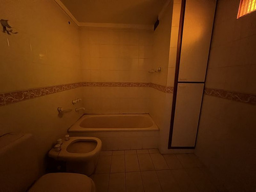 Casa En Venta En Ramos Mejía