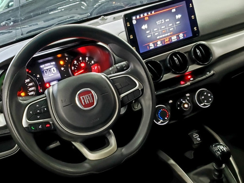 Imagem 5 de 8 de Fiat Argo