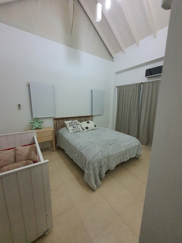 Imagen 14 de 15 de Casa 5 Hab 4 Baños La Herradura Pinamar C/pileta Y Coche/cub