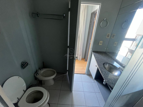 Venta Oficina Ciudad Vieja