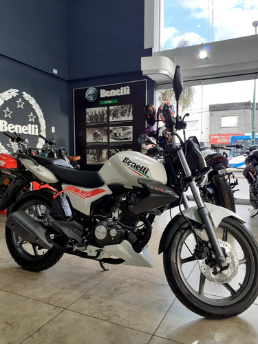 Imagen 4 de 15 de Benelli Tnt 15