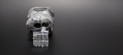 Pipa Calavera  De Mármol Negra Con Gris Al 4.3 An 3.2 L5.7