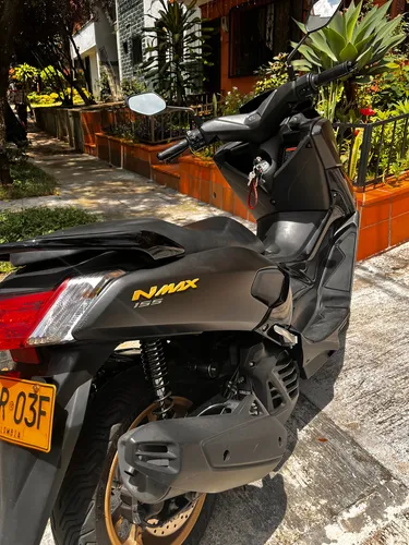 Nmax 155 Negro Mate