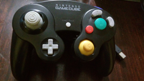 Mando De Gamecube Original Como Nuevo(disponible))