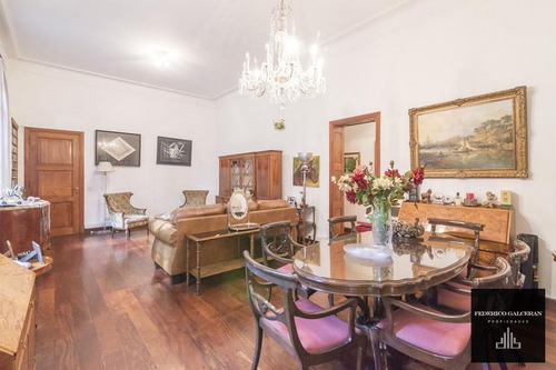 Imagen 26 de 30 de Casa Estilo Frances Con Jardin En Zona De Embajadas