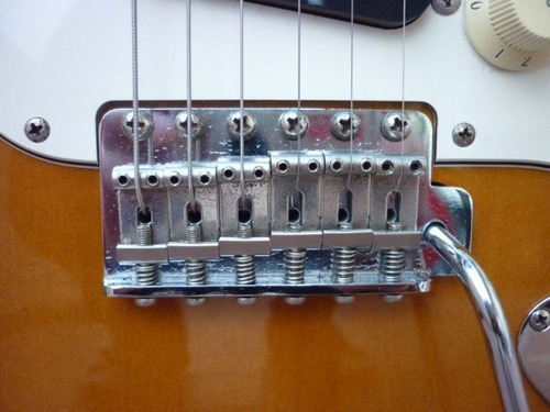 Imagen 8 de 9 de Puente Tremolo Para Stratocaster Completo Selletas Vintage