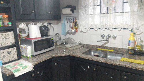 Imagen 3 de 10 de Res. America - Managua 1400 - Casa 2 Dormitorios En Venta
