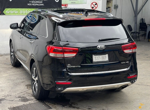 Imagen 9 de 15 de Kia Sorento 2017 3.4 3.3l Sxl Awd At.3