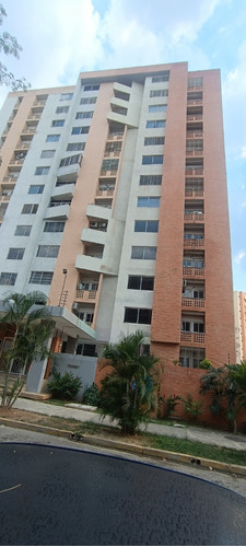 En Venta Apartamento Amoblado Y Equipado En Mañongo, Residencias Sun Suites, Naguanagua Estado Carabobo  Venezuela / Emer.