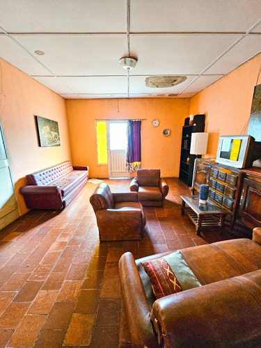 Vivienda Familiar En Pueblo Liebig, Colon, Entre Rios