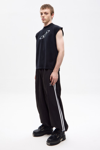 Remera Bullbenny Regular Fit Cbr-88 Sin Mangas Estampada