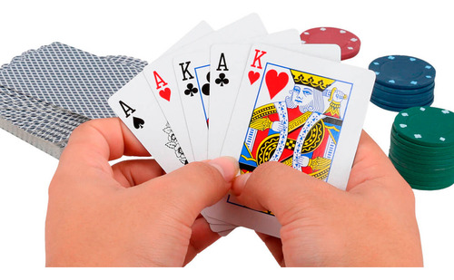 Juego De Poker Con 1 Baraja Y 60 Fichas De 3 Colores