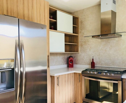 Imagen 3 de 9 de En Venta Casa En Real Solare, Estilo Californiano, 3 Recamar