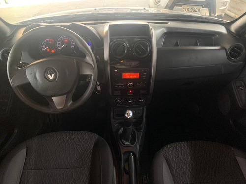 Renault Duster Oroch Expression 1.6