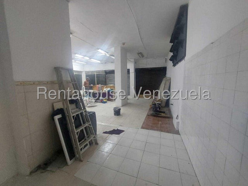 Local En Alquiler\ Los Dos Caminos Mg 5-8483