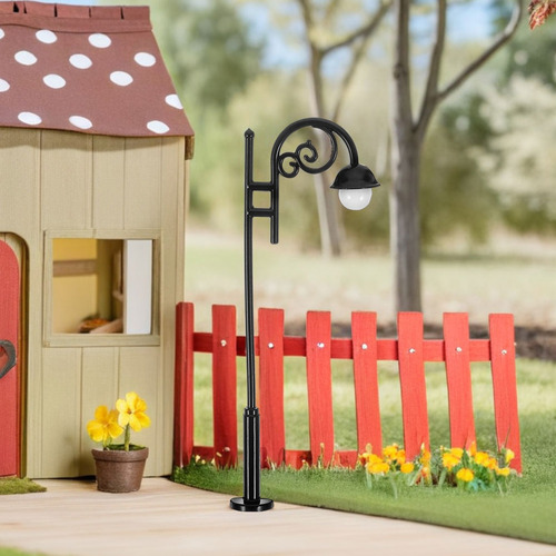 Luces De Calle De Pueblo En Miniatura, 6 Unidades: Mini Casa