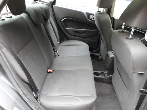 Ford Fiesta Se Sunroof Mt