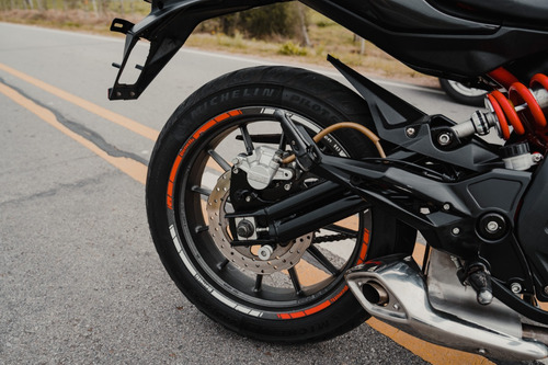 Benelli Tnt 300 - Bruno Hz