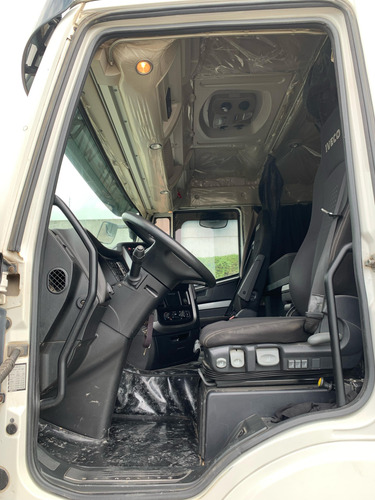 Iveco Stralis 440 6x2 2020 -- Tvg Caminhões