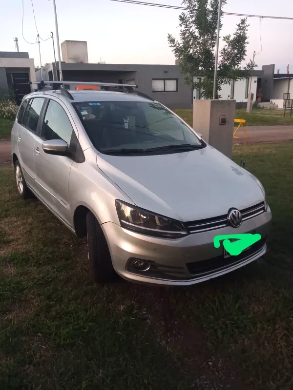 Volkswagen Suran 1.6 Highline Msi 110cv