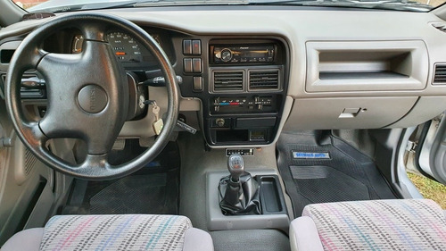Imagen 17 de 23 de Isuzu Pick-up 2003 2.8 Turbo Ls D/c 4x2