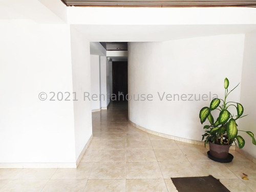 Apartamento En Venta En El Parque,barquisimeto Rah Ve  